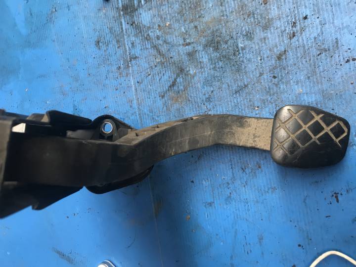 Spojkový pedál - ŠKODA - FABIA I (6Y2)