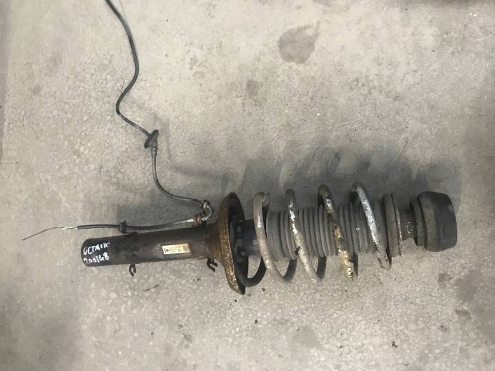 Tlumič s pružinou - ŠKODA - OCTAVIA I (1U2)