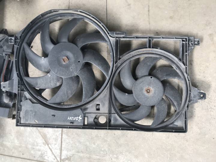 Sahara - CITROEN - EVASION velkoprostorová limuzína (22, U6)