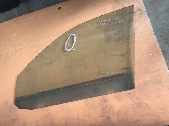 Levé přední sklo - ŠKODA - OCTAVIA I (1U2)