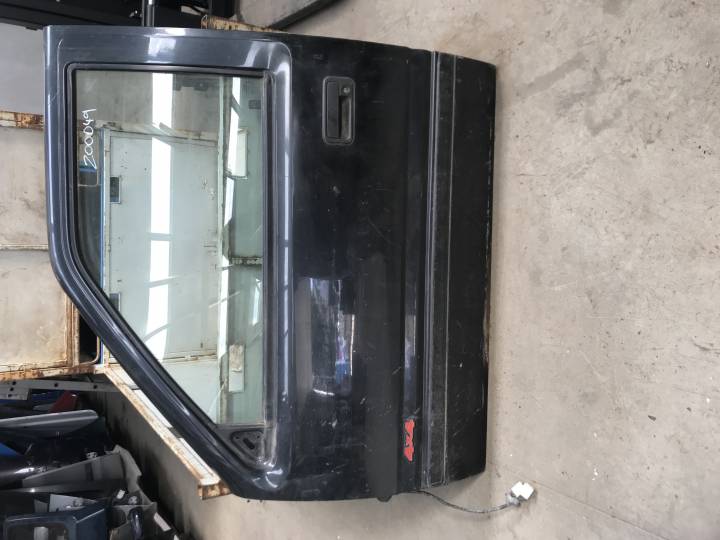 Levé přední dveře - OPEL - FRONTERA A Sport (U92)