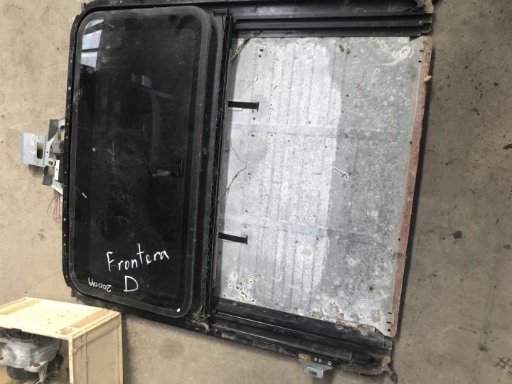 Střešní okno - OPEL - FRONTERA A Sport (U92)