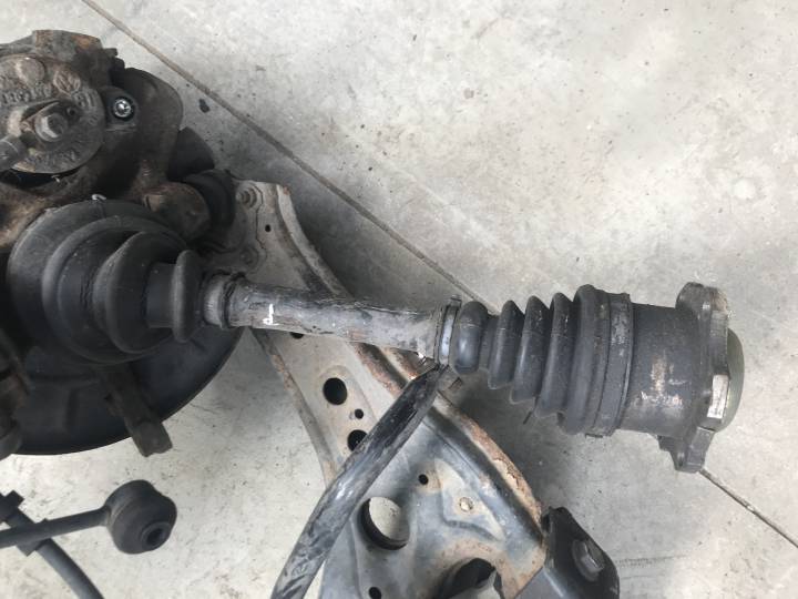 Poloosa pravá - ŠKODA - FABIA I (6Y2)