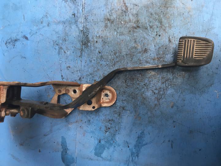 Spojkový pedál - TOYOTA - COROLLA (_E11_)