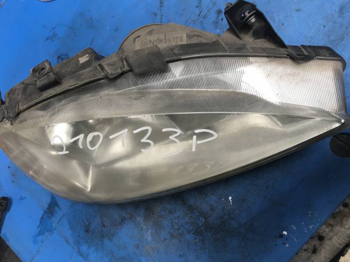 Pravé přední světlo - RENAULT - Megane combi