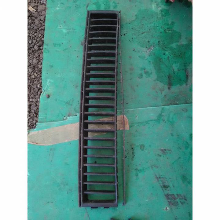 Mřížka nárazníku - středová - ŠKODA - FABIA I (6Y2)