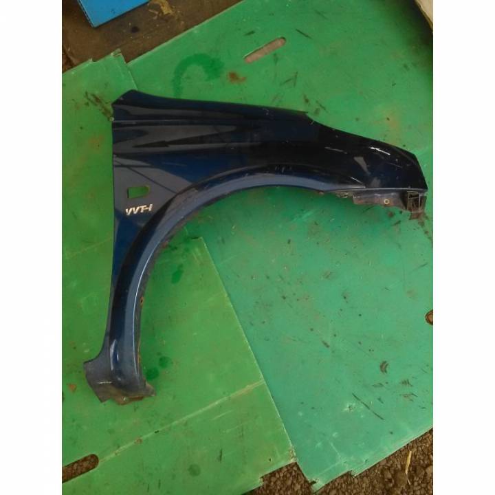 Pravý přední blatník - TOYOTA - YARIS VERSO (_P2_)