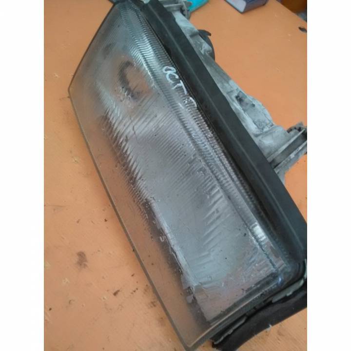 Pravé přední světlo - ŠKODA - OCTAVIA I (1U2)