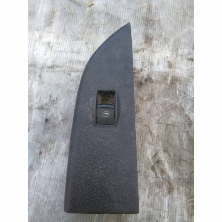 Přepínač stahování oken pravý přední - ŠKODA - FABIA I combi (6Y5)