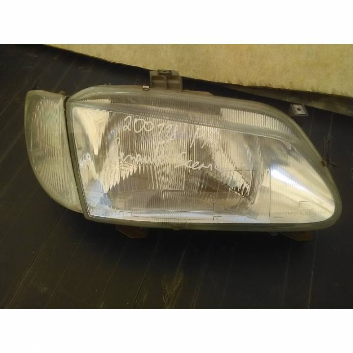 Pravé přední světlo - RENAULT - Megane Scenic combi, 5Dv.