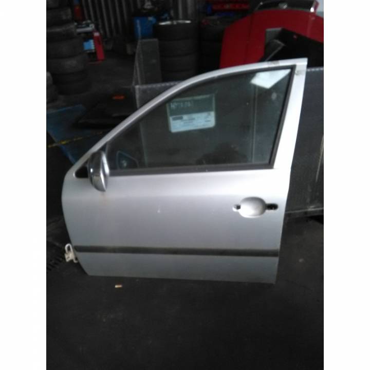 Dveře levé přední - ŠKODA - OCTAVIA I (1U2)