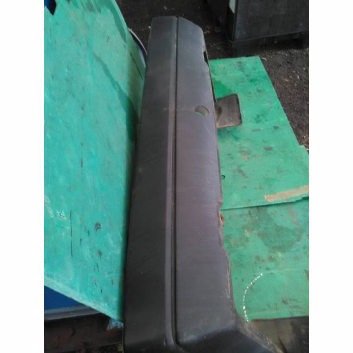 Zadní nárazník - ŠKODA - FAVORIT Forman (785)