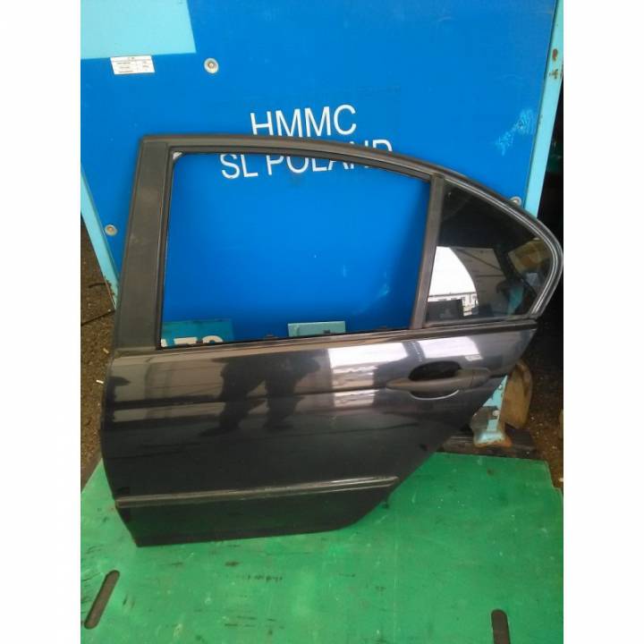 Levé zadní dveře - BMW - 3 (E46)