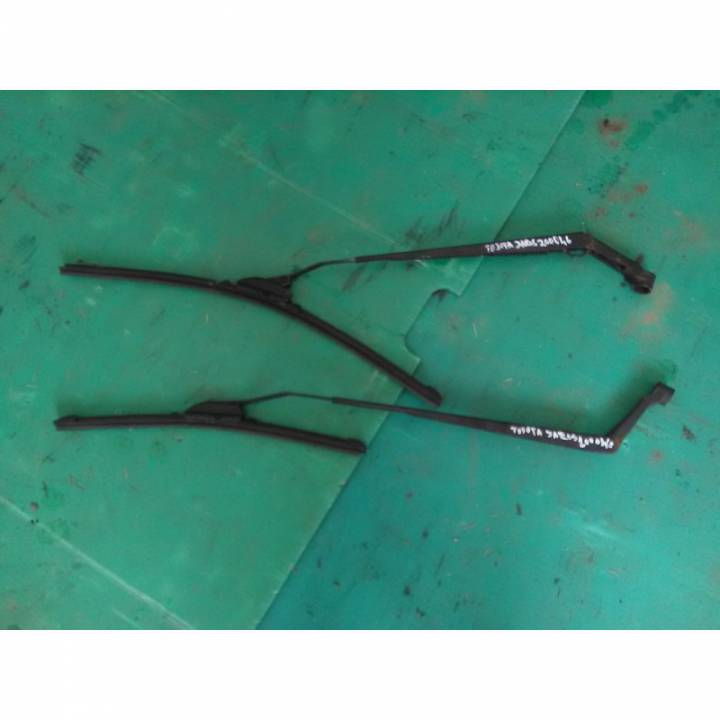 Přední ramena stěračů 2 ks - kompletní - TOYOTA - YARIS VERSO (_P2_)