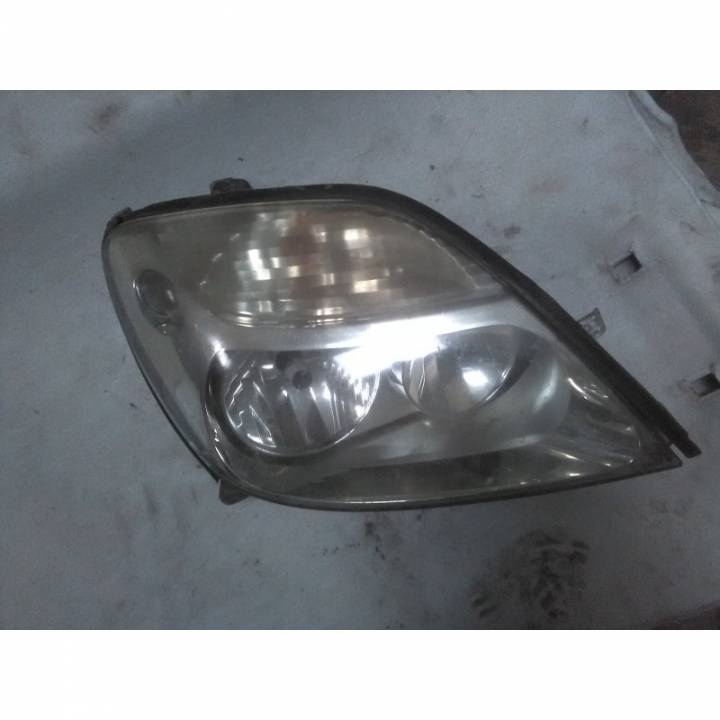 Pravé přední světlo - RENAULT - Megane hatchback 1.6BA 16V, samonosná