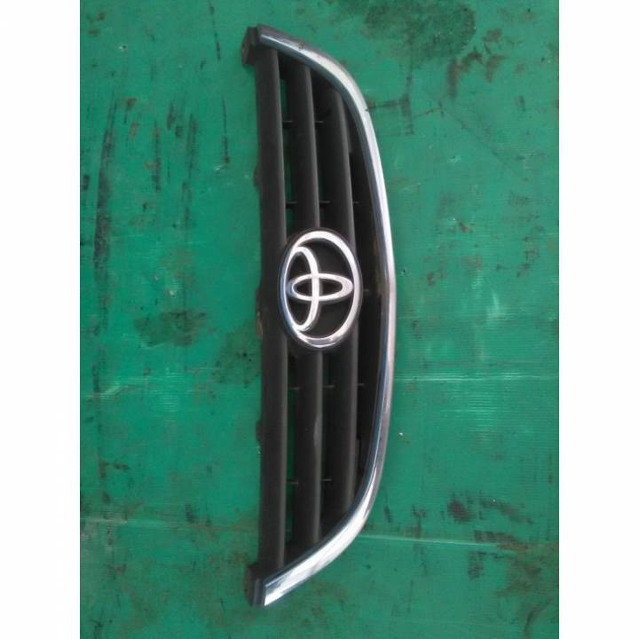 Přední mřížka masky - TOYOTA - AVENSIS (_T22_)